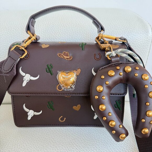 NWT BETSEY JOHNSON XOMYLO SATCHEL CROSSBODY BAG HORSESHOE KEYRING BROWN - Picture 1 of 6